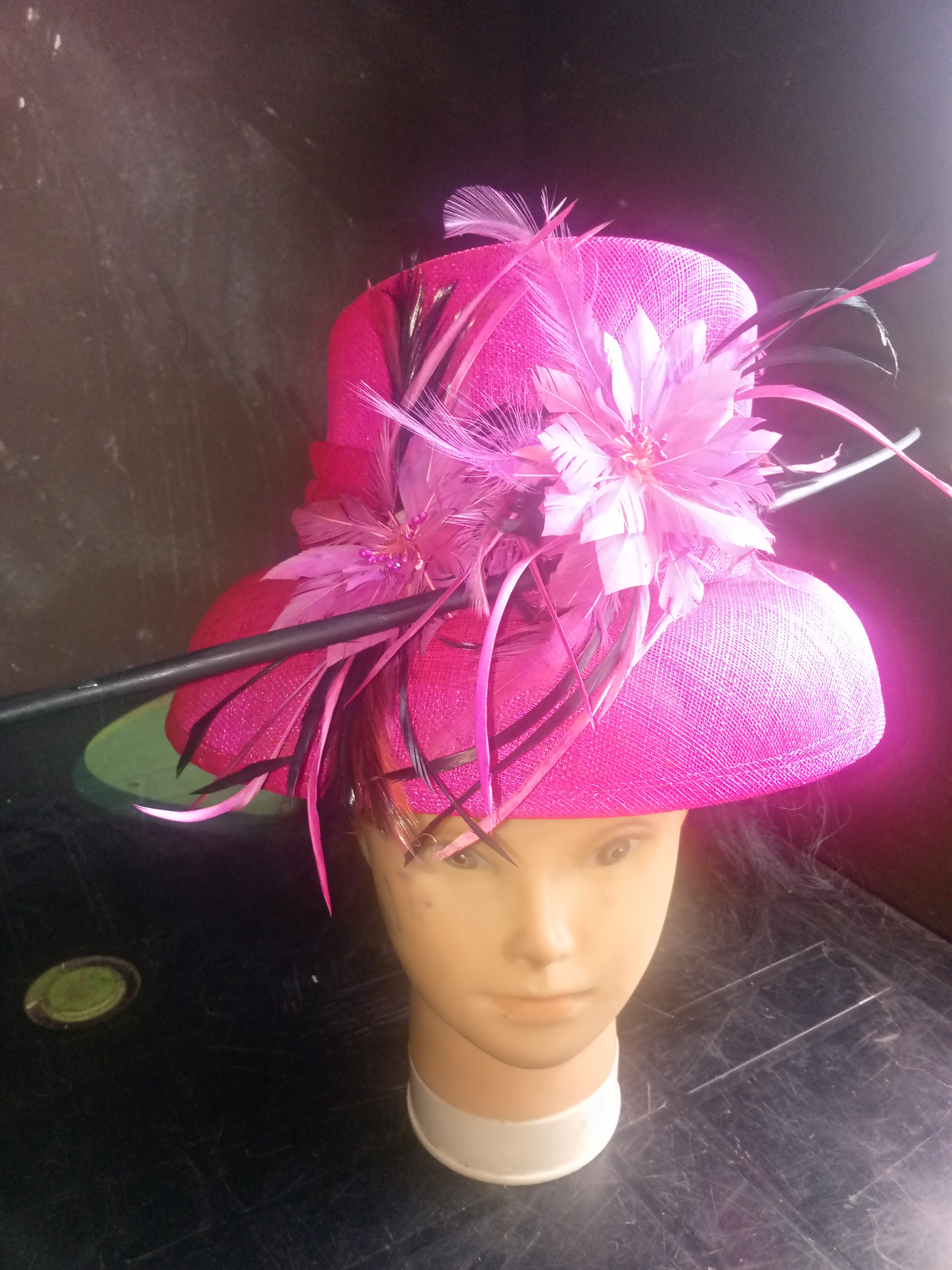 Fuchsia Pink Hat with Feathers & Rosette – Bold & Elegant