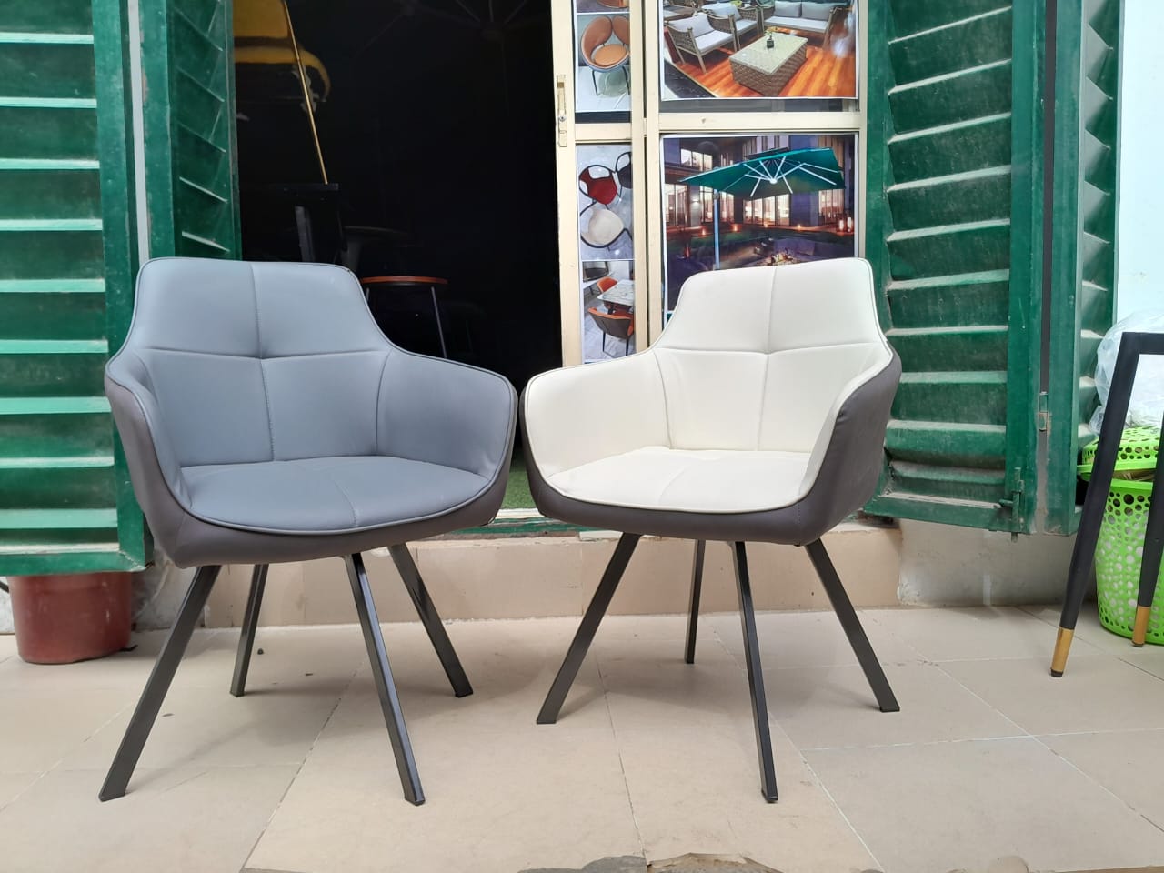 Modern Restaurant Dining Chair – Comfortable and Stylish Seating