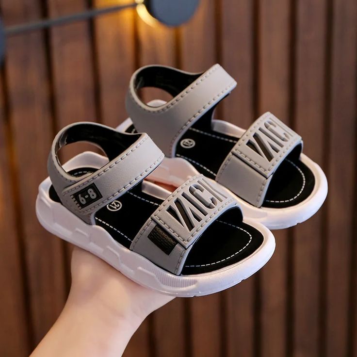 Children’s Fashion Sandals – Comfortable Outdoor Shoes