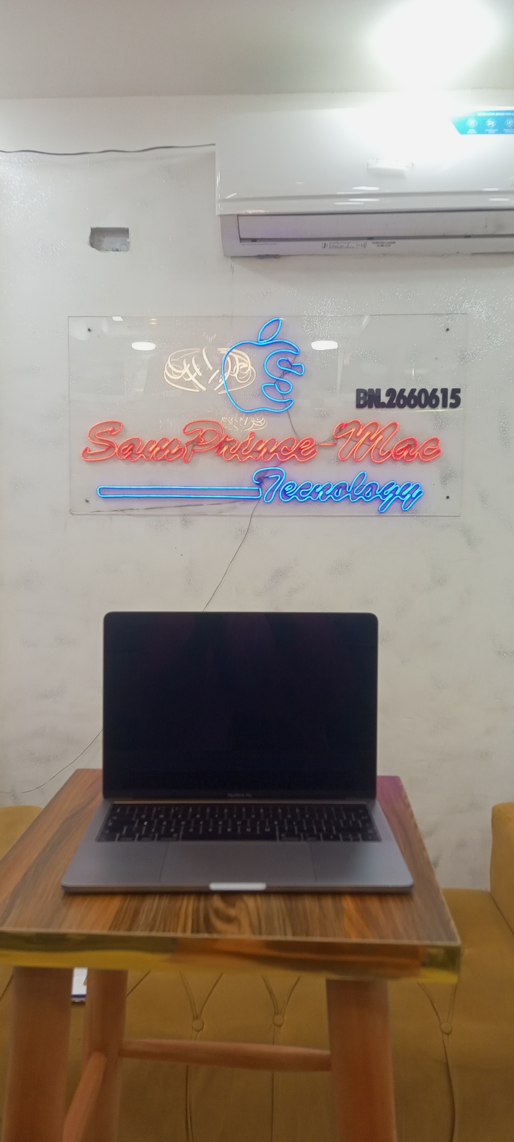 HP EliteBook 840 G2 Laptop – Intel Core i5, 8GB RAM, 500GB HDD, 14-inch