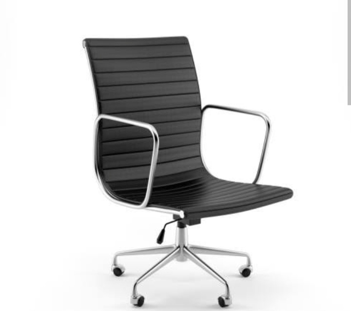 Executive Swivel Office Chair – Rolling & Comfortable
