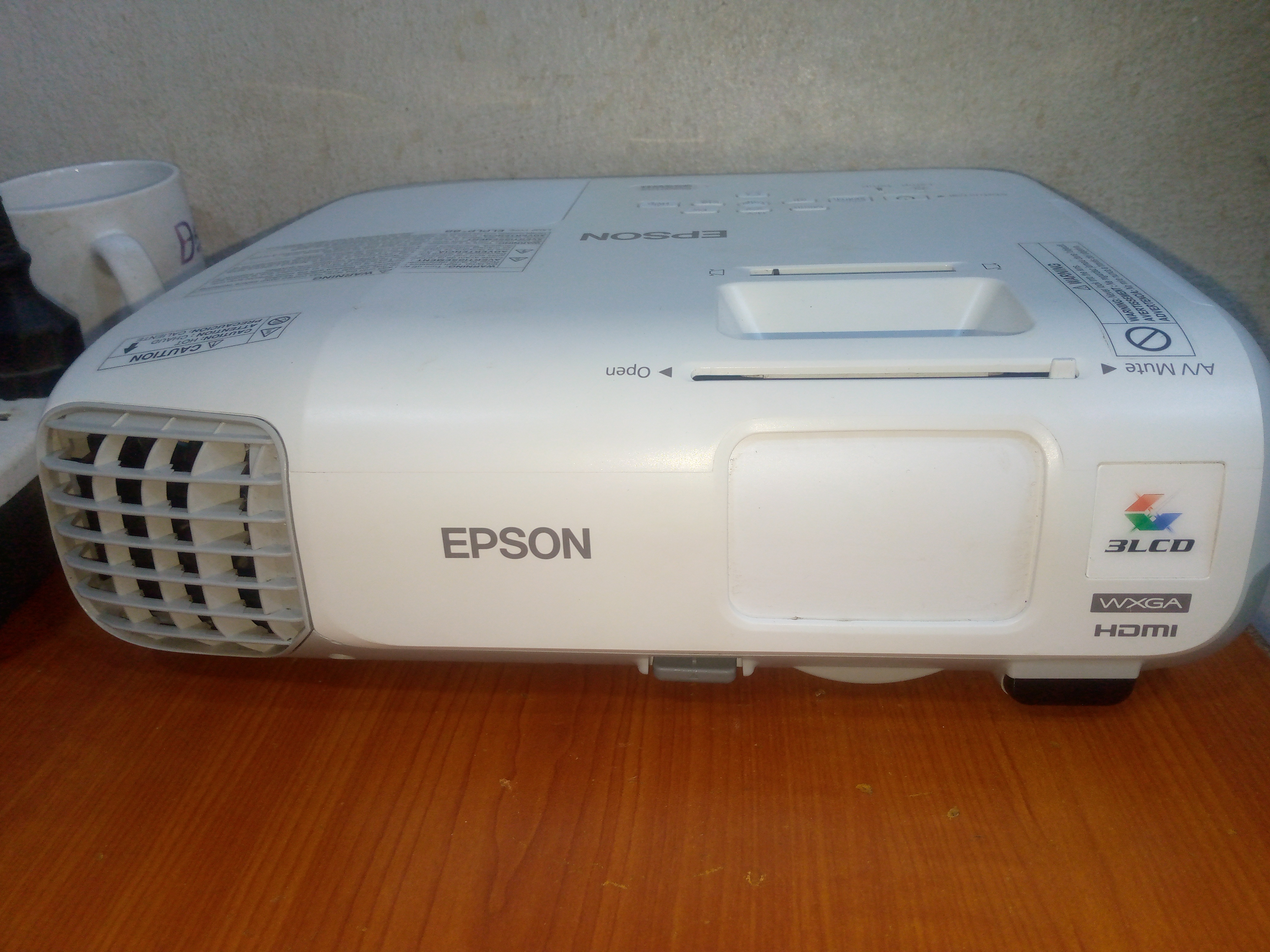 Epson PowerLite 955WH WXGA 3LCD Projector