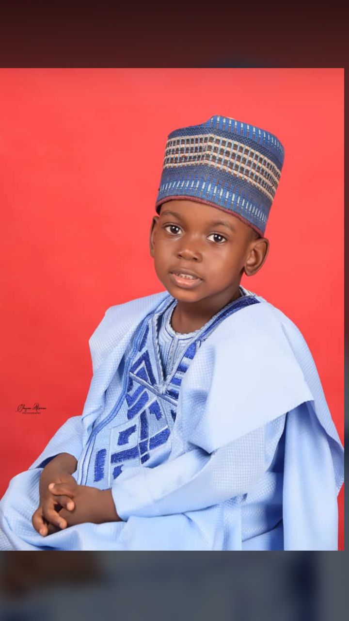 Agbada for children